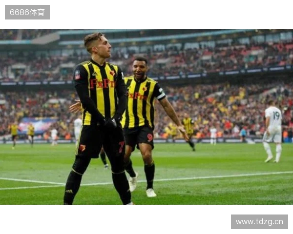 世体:巴萨不想让贝尔纳尔重蹈覆辙;球员团队冬窗会做评估 世体:巴萨不想让贝尔纳尔重蹈覆辙;球员团队冬窗会做评估