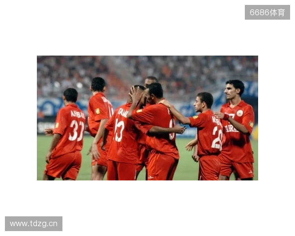 亚预赛出线关键战！中国香港vs新加坡首发：安永佳、陈晋一领衔